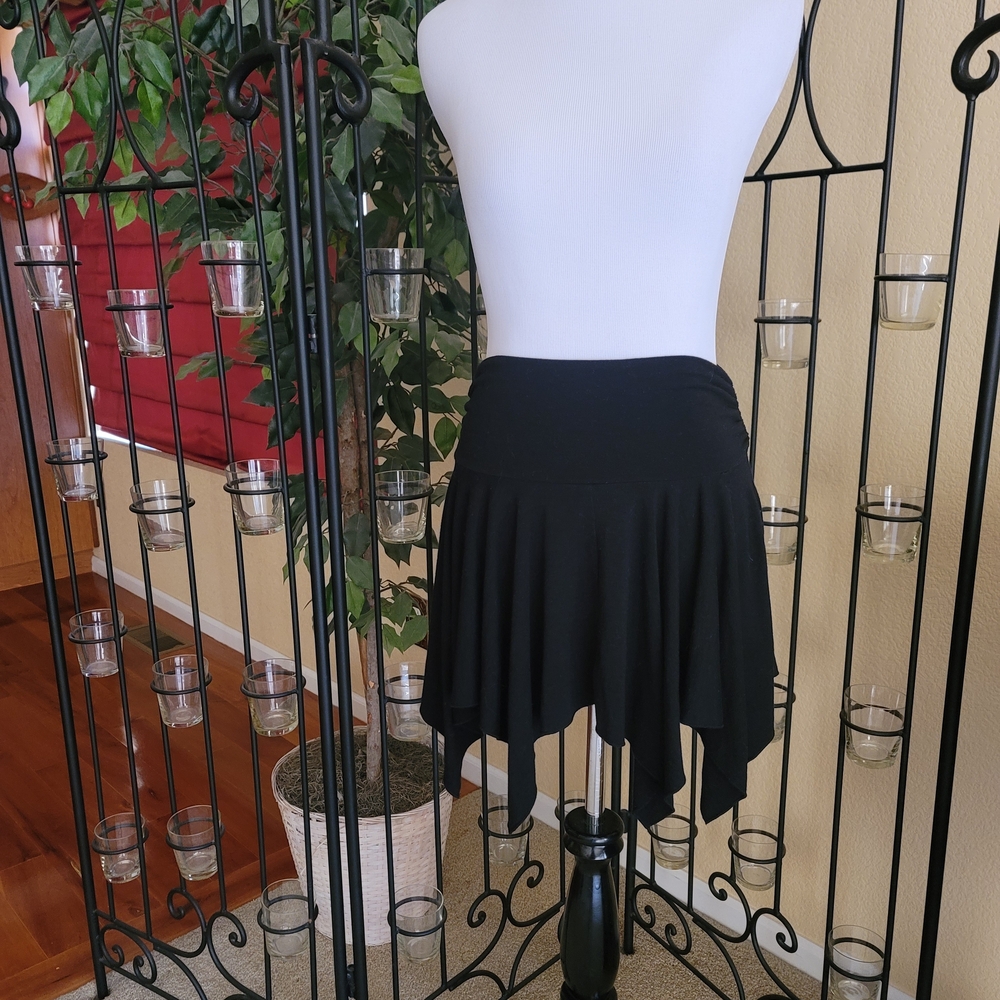 Elegant Black Women's Mini Skirt